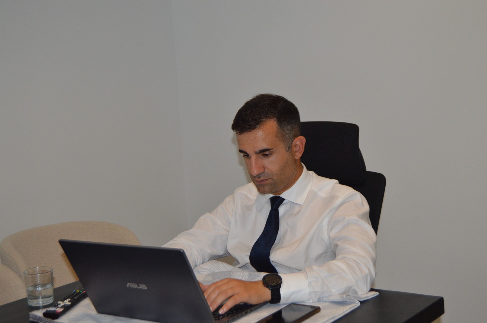 david-salvador-asesor-financiero-despacho.jpg